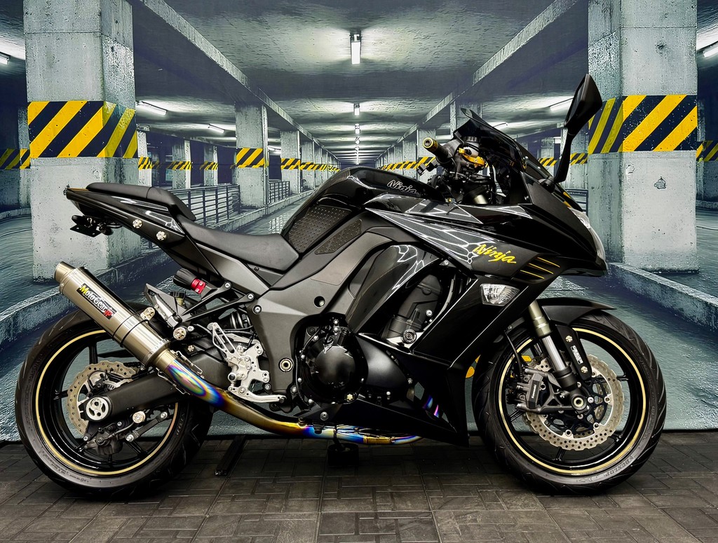 Kawasaki Ninja Z1000 AX, 2014